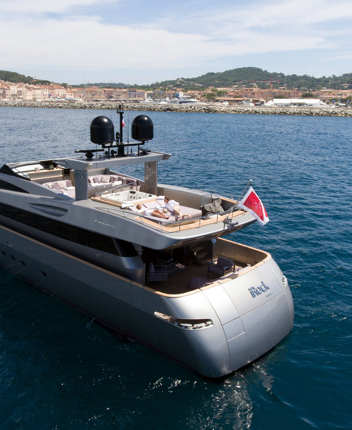 MY iRock lying at anchor off Saint-Tropez
