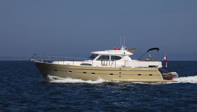 The van der Linden family's Elling E4 moving across open water