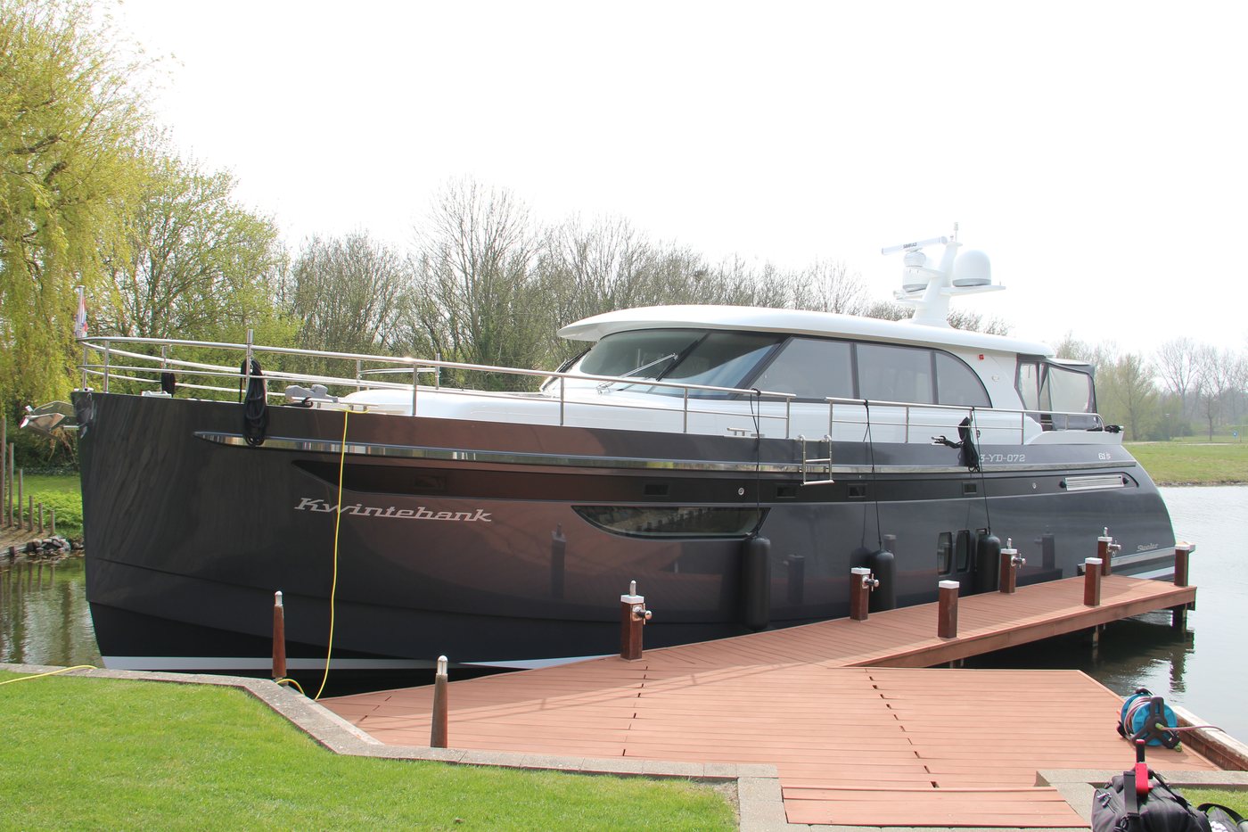 A Steeler 61 motor yacht at the quay