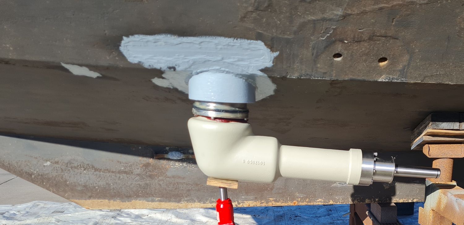 The rotor drive of a RotorSwing system mounted beneath the hull of MY Sytske, seen out of the water